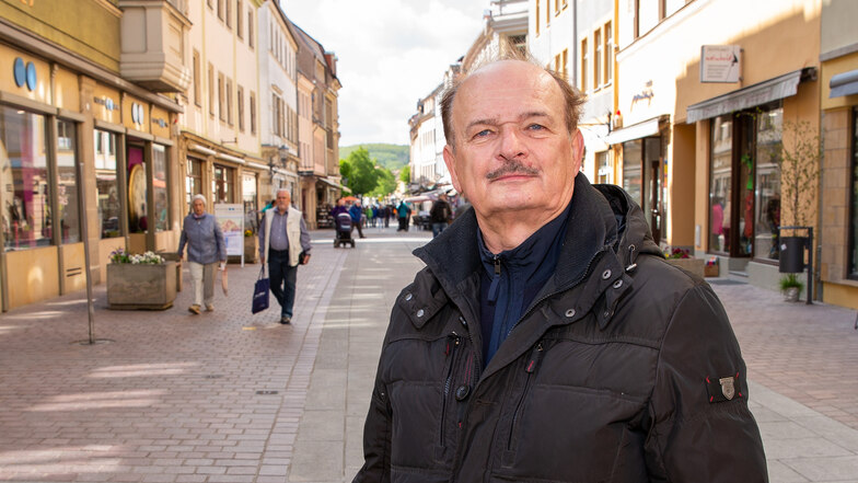 Bernd Köhler, 67, pensionierter Kriminalbeamter, ist Spitzenkandidat für die Wählervereinigung „Pirnaer Bürgerinitiativen“. Pirna muss sich nicht kaputtsparen, sagt er.