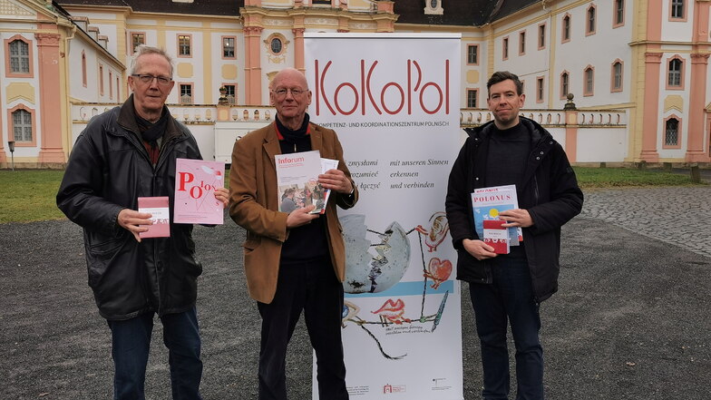 KoKoPol-Sprecher Gunnar Hille (Mitte) freut sich über die weitere Förderung seiner Initiative. Hier im Winter 2022 mit Dr. Michael Schlitt (Vorstandsvorsitzender des IBZ) und Julian Schorr (Projektmanager KoKoPol).