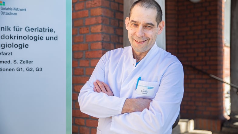 Professor Stefan Zeller wirkt nicht nur im Klinikum Görlitz, sondern auch im Freistaat auf seinem Spezialgebiet der Altersmedizin.