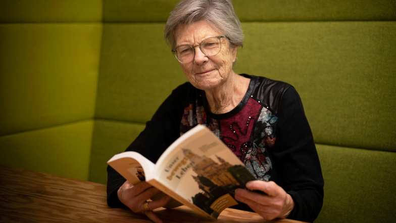 Ingrid Höhnel will auch mit 82 Jahren noch dazulernen. Sie ist besorgt um die Bildung der Senioren.