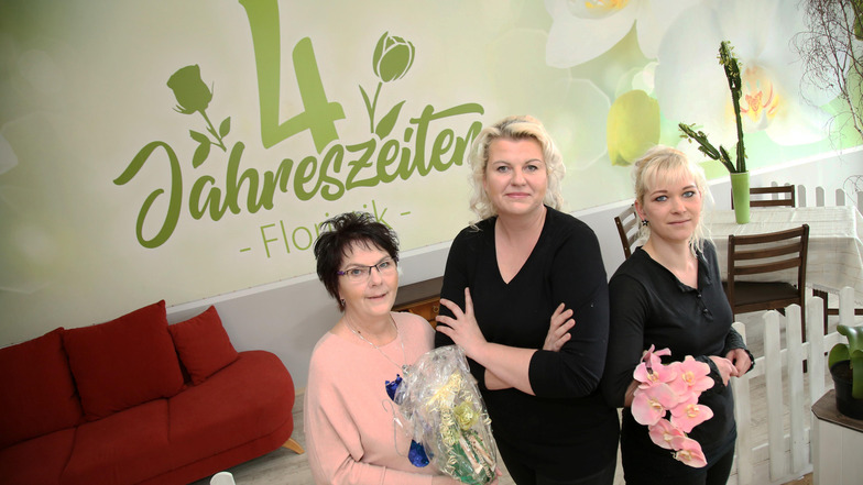 Martina Hielscher, Melanie Weiser und Anne-Marie Kirst (von links) eröffnen am 8. Juni ihr Geschäft „4 Jahreszeiten Floristik“ im Nieskyer Gewerbegebiet Süd.