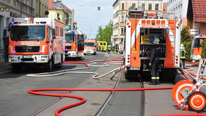 48-Jähriger stirbt bei Brand in Leipziger Mehrfamilienhaus