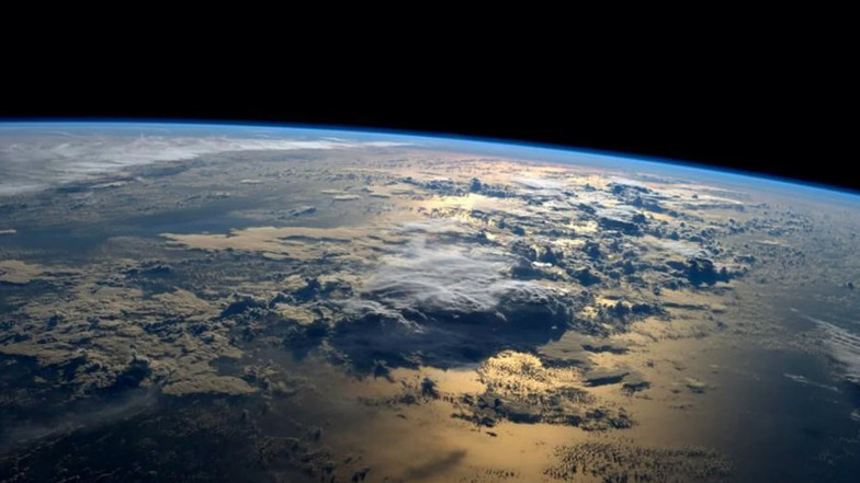 Bilder von der Erde aus dem Weltall zeigten den Menschen die Schönheit ihres Planeten. Das führte zu anderen Blicken auf die Bedrohung der Welt durch Wettrüsten und Atomversuche.