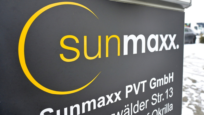 Sonniges Logo: Sunmaxx PVT hat eine Produktionshalle in Ottendorf-Okrilla gemietet, in der zuvor ein Arzneigroßhändler arbeitete.