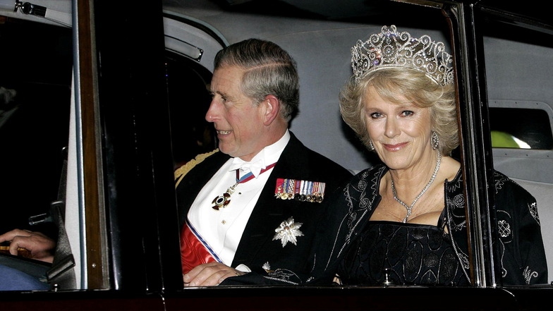 Mit dem Tod von Queen Elizabeth II. ist ihr Sohn Charles zum König geworden. Camilla ist seine Queen.