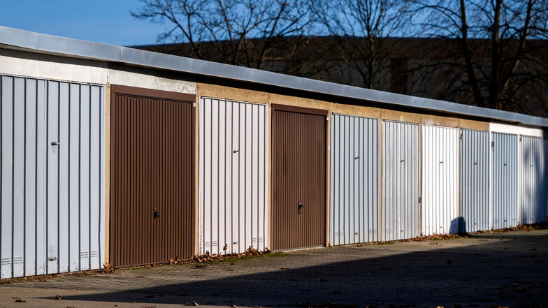 441 private Garagen auf kommunalem Grund gibt es in der Gemeinde Cunewalde. Deren Nutzung soll ab 2025 teurer werden.