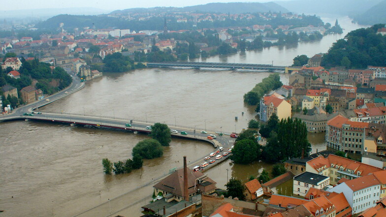 Am 17. August 2002 hatte die Elbe in Meißen mit über neun Metern ihren höchsten Pegelstand erreicht.