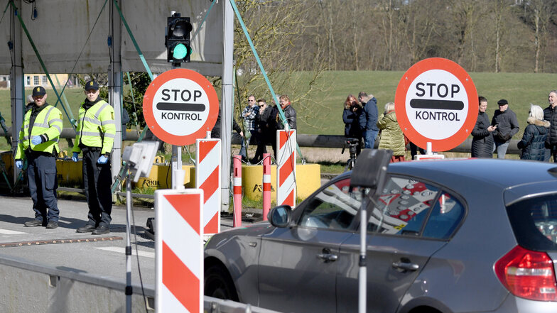 Deutsche sollen ab Mitte Mai wieder die Grenzen innerhalb Europas überwinden dürfen.
