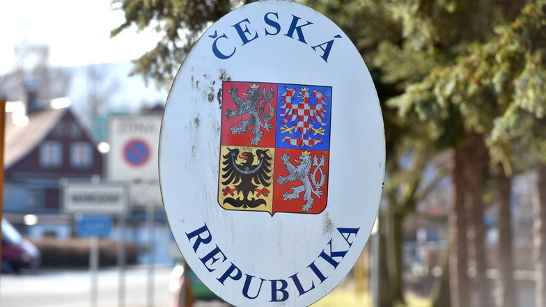 Hinter der Grenze zur Tschechischen Republik gibt es kaum noch die Corona-Maskenpflicht.