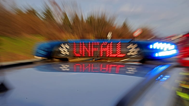 Polizei sucht Zeugen zu Unfallflucht auf der A4 bei Bautzen
