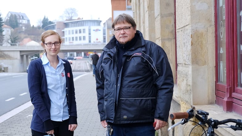 Gemeindeleiterin Annika Ebeling von der Heilsarmee und Pastor Marc-Alexander Schmidt vom Pfadfinder-Förderverein wollen ihre Zusammenarbeit weiterentwickeln.
