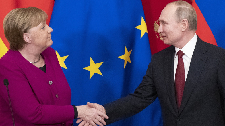 Putin trifft Merkel in Moskau