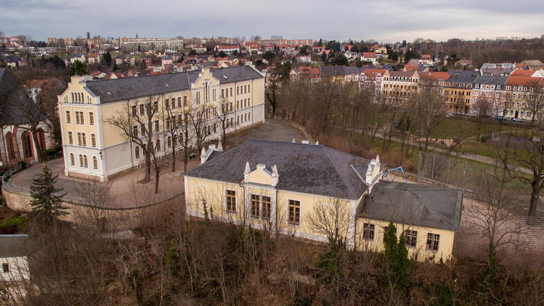 Die Schloßbergschule wurde 1868 anstelle der Döbelner Burg erbaut. Jetzt ist absehbar, dass die Förderschule in einigen Jahren nach Döbeln Ost umzieht. Aber was wird dann aus dem Areal. In einer Machbarkeitsstudie sollen Ideen für eine Nachnutzung un