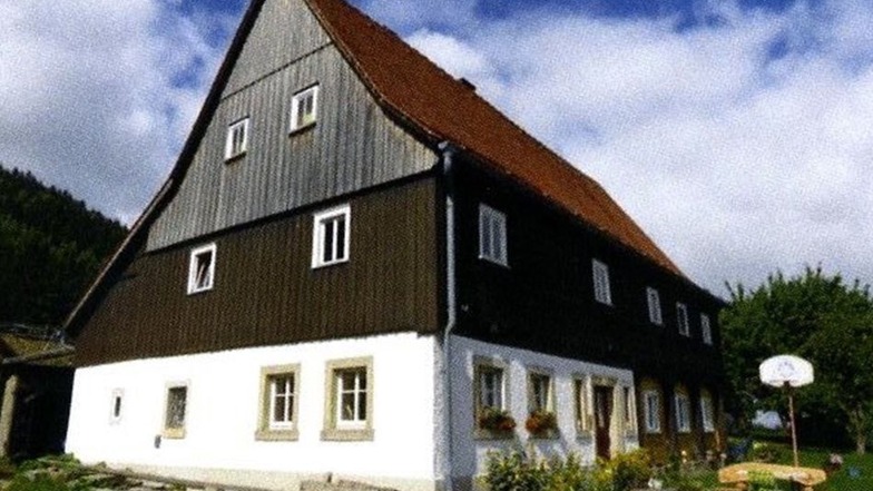 Wiedernutzung eines denkmalgeschützten Umgebindehauses in Waltersdorf