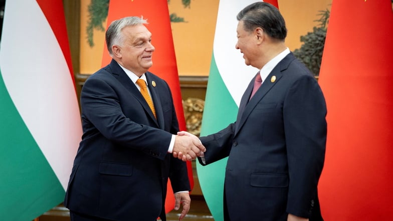 Ungarns Ministerpräsident Orban besucht überraschend China