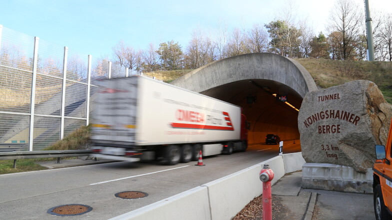 In der Nähe des Tunnelportals auf Kodersdorfer Seite soll die Feuerwache errichtet werden. Dazu sind noch umfangreiche Arbeiten nötig.