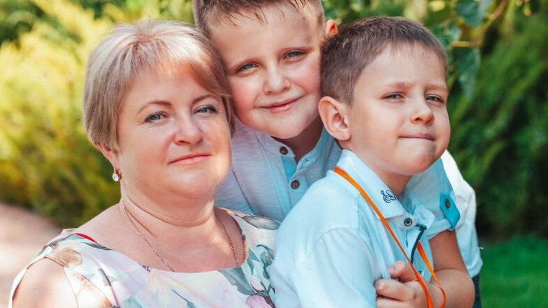 Seit Oktober wohnt Iryna Aprodova mit ihren Söhnen Ivan (M.) und Ilja in einer eigenen Wohnung in Bischofswerda.