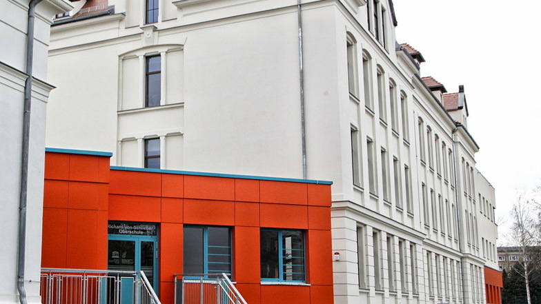 Die Sanierung diesen Teils der Schliebenschule in Zittau steht in der Kritik.