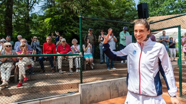 Sie hat am Ende doch gut lachen. Mit Andrea Petkovic schafft Blasewitz den Klassenerhalt in der Tennis-Bundesliga.