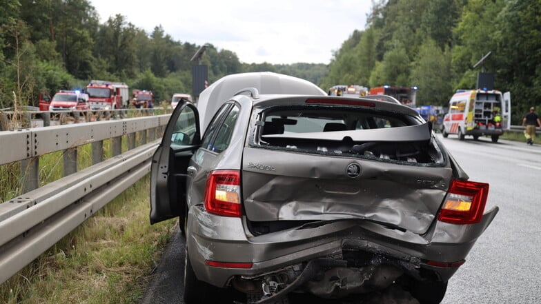 Laut Polizei gab es elf Verletzte, darunter eine schwerverletzte Person.