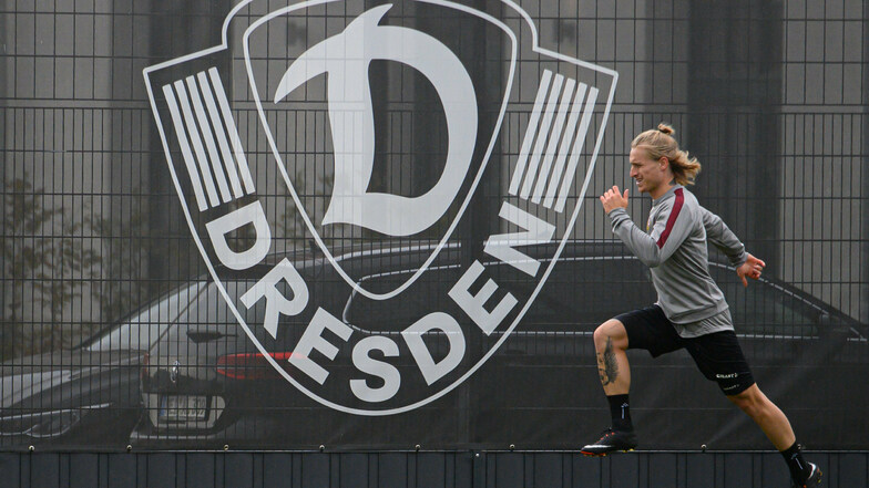 Gleich Tempo machen: Marvin Stefaniak trainiert am Dienstagvormittag zum ersten Mal nach seiner Rückkehr zu Dynamo in Dresden. 