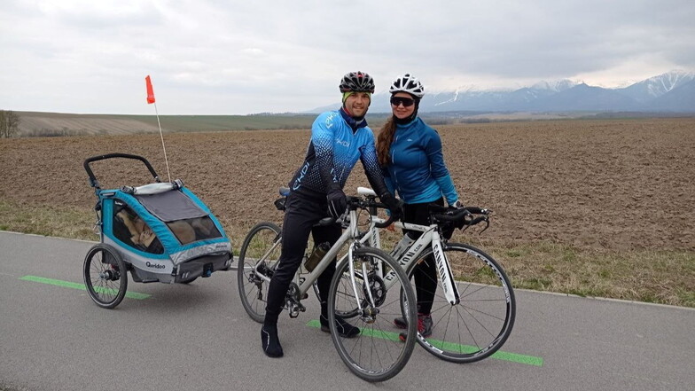 Sportlicher Urlaub: Julia Ott mit ihrem Mann Michael im slowakischen Teil der Tatra.