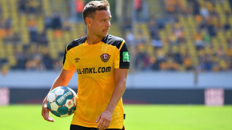 Chris Löwe hat als einziger in Dynamos Mannschaft bereits auf Schalke gespielt - und das bei seiner Premiere als Profi für Borussia Dortmund.