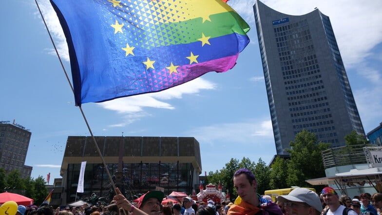 Eine Woche nach den rechtsextremen Protesten beim CSD in Bautzen bereitet sich die Polizei zum Christopher Street Day in Leipzig auf einen Großeinsatz vor.