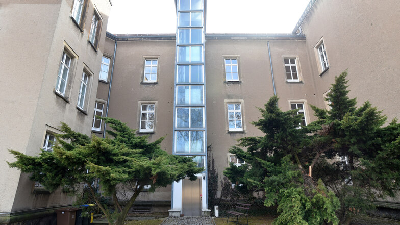 Das Gebäude Sachsenstraße 20 in Zittau ist 1887 errichtet worden und hat bereits viele Nutzer kommen und gehen sehen.