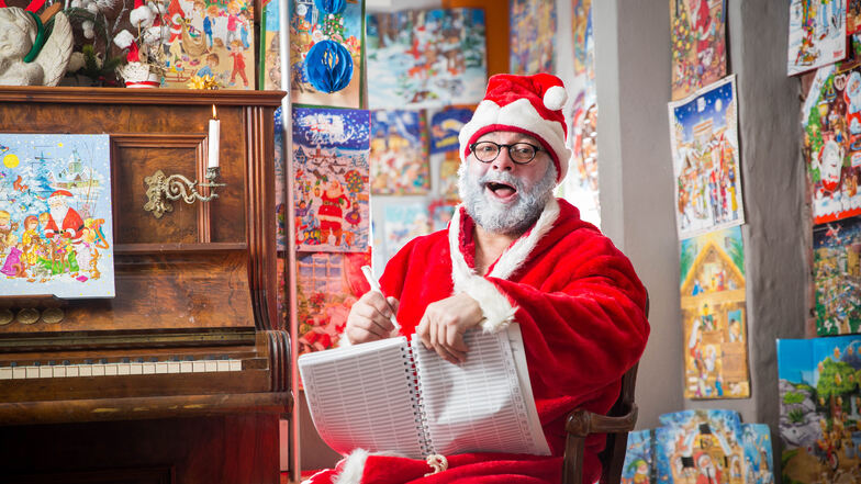Falk Döhler lädt Familien dieses Jahr in seine Weihnachtsmann-Werkstatt ein.
