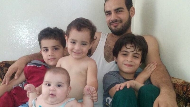 Mohamed Haythem, hier noch glücklich mit seinen vier Kindern, lebt nicht mehr. Er kam auf der Flucht in Ungarn um.