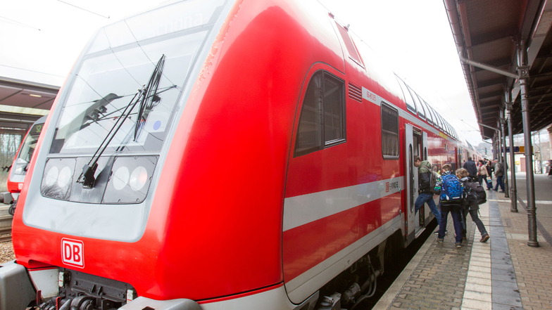 Das 9-Euro-Ticket sorgte für einen Anstieg der Fahrgastzahlen - vor allem auf der Linie S1, die Schmilka, Pirna und Dresden mit Meißen verbindet.