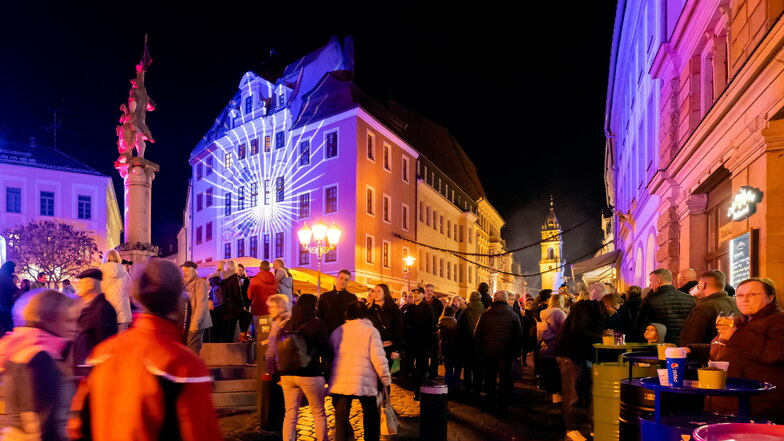 Die Romantica lockt jedes Mal Tausende Besucher nach Bautzen. Diese wollen bei besonderem Ambiente die Stadt erkunden und auf Einkaufstour gehen.