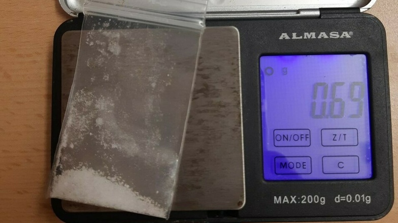 Diese kristalline Substanz fanden die Beamten der Bundespolizei bei der 33-jährigen Deutschen.
