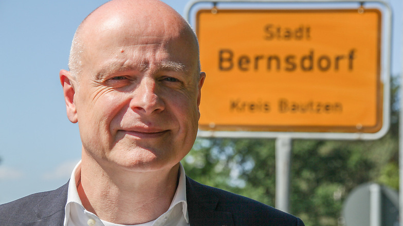 Harry Habel ist seit inzwischen schon 17 Jahren Bürgermeister der Stadt Bernsdorf.