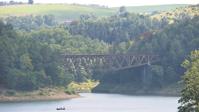 Diese Brücke wurde vor über 100 Jahren in Niederschlesien gebaut. Nun soll sie für eine Fortsetzung der Filmreihe „Mission: impossible“ („Unmögliche Mission“) gesprengt werden. Viele Polen finden das wirklich unmöglich.