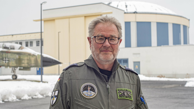 Oberstarzt Dr. med. Helmut Fleischer leitet das Flugphysiologische Trainingszentrum der Luftwaffe in Königsbrück.
