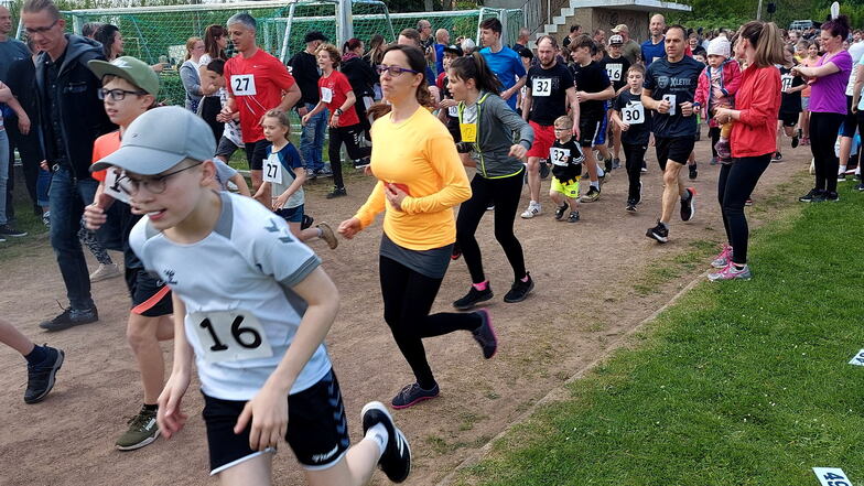 Am Spendenlauf in Waldheim beteiligten sich mehr als 500 Läufer.