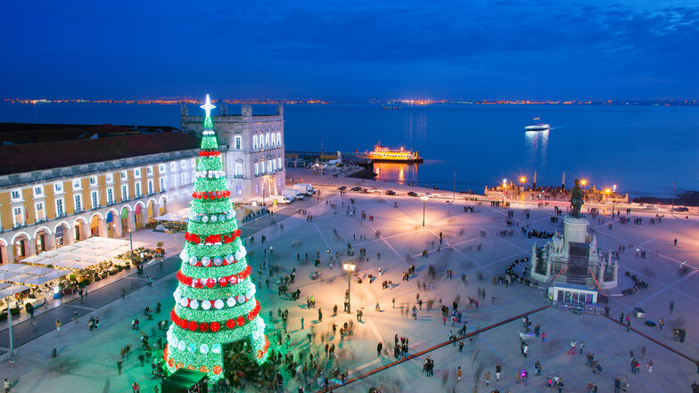 Lissabon im Festtagskleid Portugal