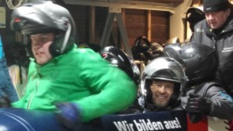 Helm auf und ab dafür: Meine erste Bobfahrt in Altenberg