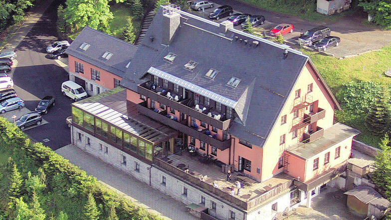 Das Hotel Hubertusbaude ist der zweite Ausbildungsort.