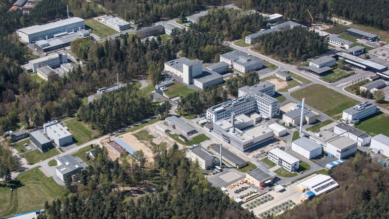 Das Helmholtz-Zentrum Dresden-Rossendorf ist ein naturwissenschaftliches Forschungszentrum.