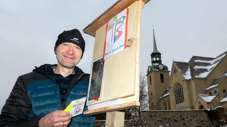 Wilthens Gemeindepädagoge Holger Pötschke lädt ab Sonntag auf den von ihm erdachten Mut-Weg an den Fuß des Mönchswalder Berges.