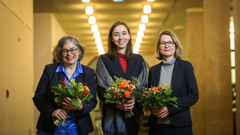 Eva Jähnigen, Kristin Kaufmann und Annekatrin Klepsch (von links) wurden am Donnerstag als Bürgermeisterinnen in Dresden bestätigt. Ein vierter Posten bleibt unbesetzt.