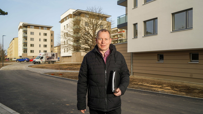 Vier neue Häuser sind in der Hegelstraße in Bautzen entstanden. Neun Wohnungen sind noch frei, berichtet Kai Hübner, der Technische Leiter der Bautzener Wohnungsbaugesellschaft.