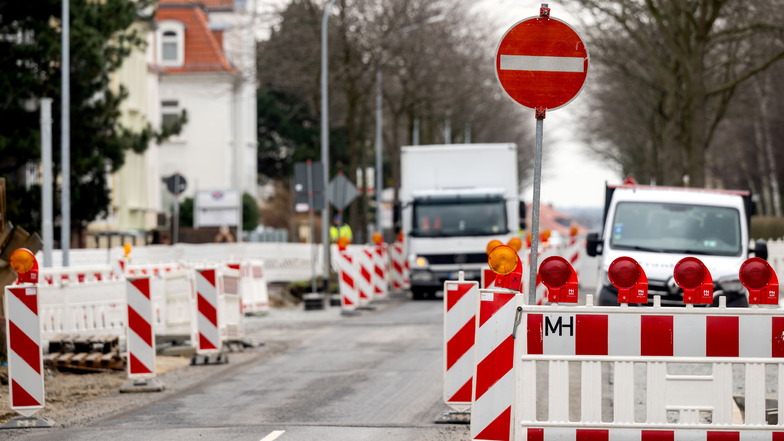 Nur stadteinwärts geht es derzeit auf der Löbauer Straße in Bautzen. Grund dafür sind Bauarbeiten an der Kreuzung mit Paulistraße und Fichtestraße.