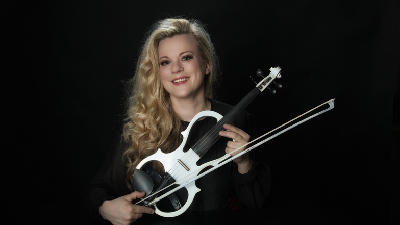 Katrin Wettin lädt zur musikalischen Abenteuerreise durch die Jahrhunderte.