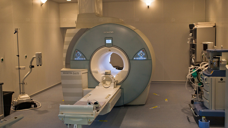 Magnetresonanztomograph (MRT) im Lausitzer Seenland Klinikum