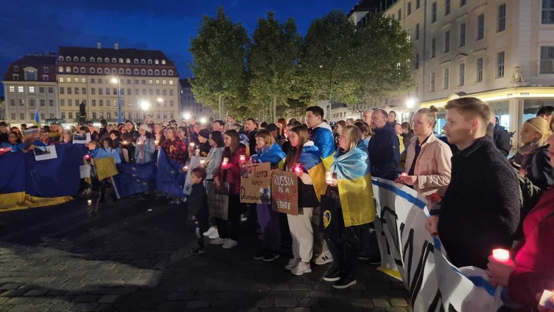 Demo-Video: Frau ruft Putin auf, auch Dresden zu beschießen