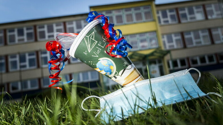 2.466 Kinder wollen im Landkreis Görlitz Anfang September die Zuckertüte in den Händen halten.
